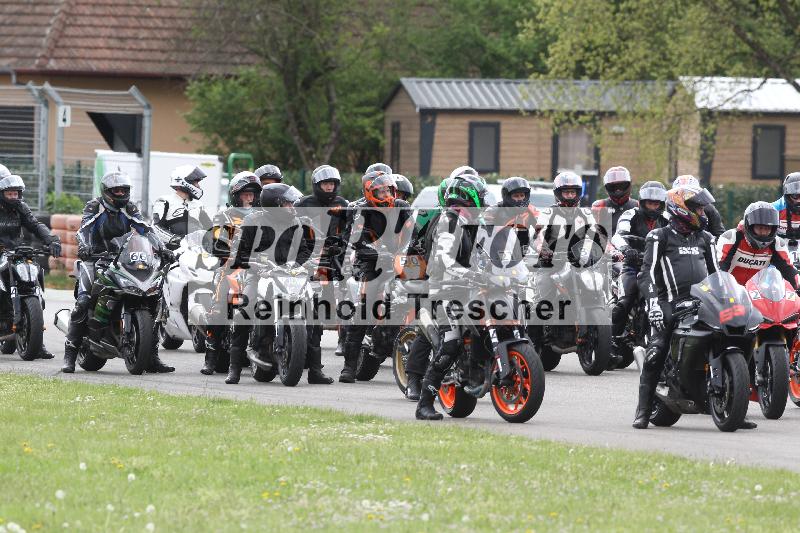 /Archiv-2025/10 23.04.2025 Cornu Master School ADR/rot-rouge/unklar